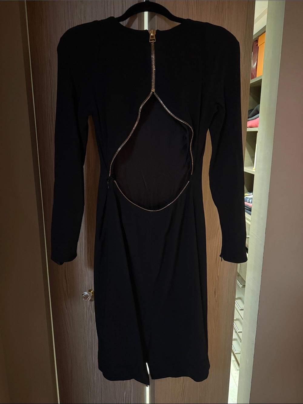 Tom Ford Black Long-Sleeve Cutout Midi Dress with Gold Zip Detail 38